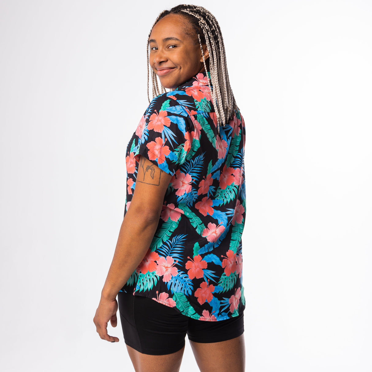 Classico Blackout: Women's Stretch Tech